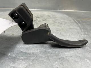 Ручка открывания капота Volkswagen Passat [B5] 1996-2000 1997 v43