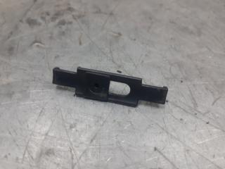 Крепеж A4 [B6] 2000-2004 2002 v38 СЕДАН 1