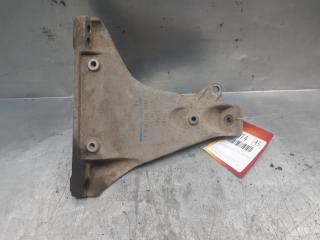 Кронштейн двигателя правый Volkswagen Passat [B5] 1996-2000 1997 v43