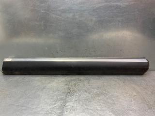 Накладка двери передней правой Volkswagen Touareg 2002-2010 2006 v93