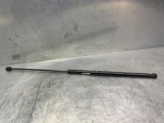 Амортизатор капота Volkswagen Golf VI 2009-2013 2012 v50 контрактная Амортизатор капота Volkswagen Golf VI 2009-2013 2012 v50