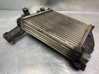 Интеркулер Volkswagen Touareg 2002-2010 2006 v93