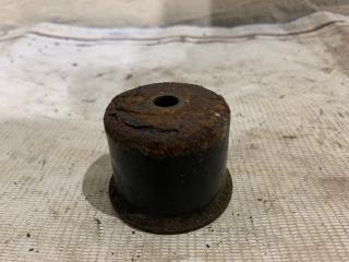 Упор отбойника 80/90 [B4] 1992-1995