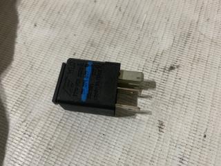 Реле Touareg 2002-2010 2006 v93 Внедорожник 2