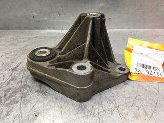 Кронштейн КПП FORD Focus III 2011-2019 1 Кронштейн КПП FORD Focus III 2011-2019 1