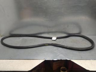 Уплотнитель (внутри) Volkswagen Bora 1997-2005 1999 v85