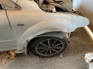 Крыло переднее правое FORD Focus II 2005-2008 2006 v40