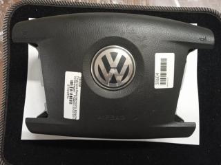 Подушка безопасности в рулевое колесо Volkswagen Touareg   2002 - 2010