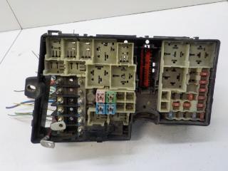 Блок предохранителей FORD C-MAX 2003-2010 2008 v102