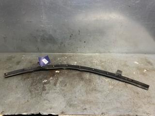 Уплотнитель (наружный) Volkswagen Golf 4 1997-2005 1999 v108 контрактная Уплотнитель (наружный) Volkswagen Golf 4 1997-2005 1999 v108