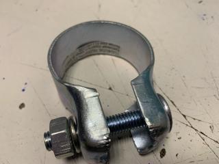 Крепеж глушителя