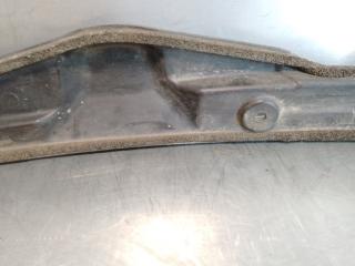 Пыльник Yaris Verso 1999-2005 v13 1.4 disel Пыльник Yaris Verso 1999-2005 v13 1.4 disel