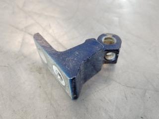 Петля двери Volkswagen Tiguan 2007-2011 2010 v121