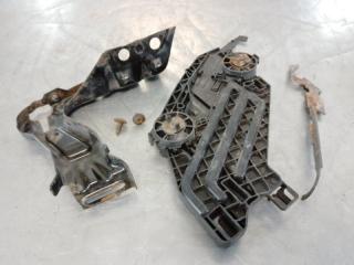 Кронштейн фар правый SKODA Octavia RS (A5 1Z-) 2004-2013 2010 v119