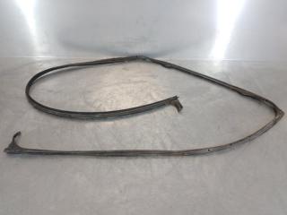 Уплотнитель двери SKODA Octavia рест (A5 1Z-) 2004-2013 2012 v120