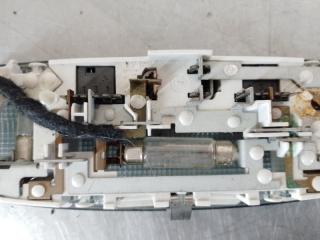 Плафон салонный C-MAX 2003-2010 2005 v103 Минивэн 2 Плафон салонный C-MAX 2003-2010 2005 v103 Минивэн 2