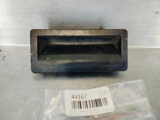 Кнопка открывания багажника Volkswagen Tiguan 2007-2011 2010 v121