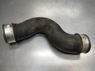 Патрубок интеркулера SKODA Octavia рест (A5 1Z-) 2004-2013 2009 v122 контрактная Патрубок интеркулера SKODA Octavia рест (A5 1Z-) 2004-2013 2009 v122