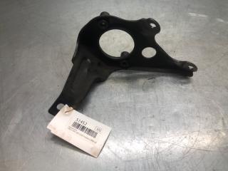 Запчасть кронштейн (сопут. товар) FORD C-MAX 2003-2010 2008 v102