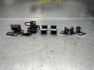 Петля двери Volkswagen Passat [B6] 2005-2010 2009 v132