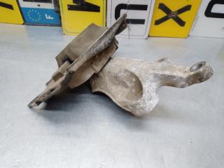 Кронштейн КПП левый Ford Focus 2010 v20