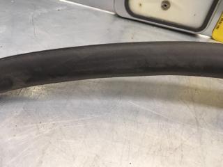 Уплотнитель двери A4 [B6] 2000-2004 2002 v38 СЕДАН 1