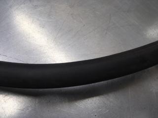 Уплотнитель двери A4 [B6] 2000-2004 2002 v38 СЕДАН 1