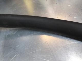 Уплотнитель двери A4 [B6] 2000-2004 2002 v38 СЕДАН 1