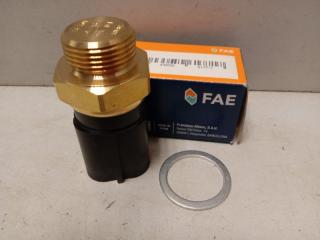 Датчик включения вентилятора Volkswagen Golf IV/Bora 1997-2005 новая Датчик включения вентилятора Volkswagen Golf IV/Bora 1997-2005