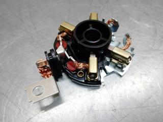 Запчасть щеткодержатель стартера Volkswagen PASSAT [B3] (1988-1993)