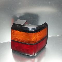 Фонарь задний наружный правый Volkswagen Passat [B3] 1988-1993