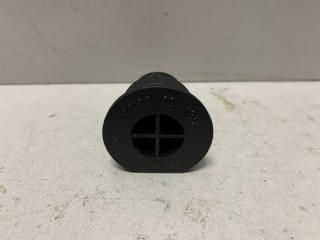 Фото запчасти пробка фланца охлаждающей жидкости Volkswagen Golf II/Jetta II 1983-1992 новая запчасть Запчасть пробка фланца охлаждающей жидкости Volkswagen Golf II/Jetta II 1983-1992