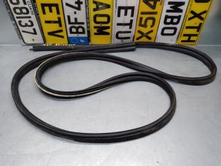 Уплотнитель багажника Ford Focus 2010 v20