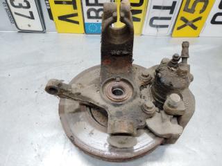 Кулак поворотный передний левый Ford Focus 2010 v20