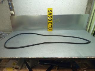 Уплотнитель двери Volkswagen Passat [B6] 2005-2010 2009 v132