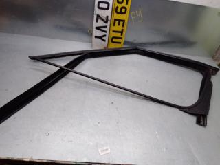 Направляющая стекла двери SKODA Yeti 2009-2018 2013 v127