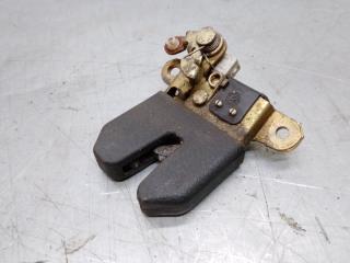 Замок багажника Volkswagen Passat [B5] 2000-2005 2002 v130