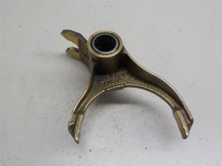 Вилка включения передачи SKODA Octavia RS (A5 1Z-) 2004-2013 2010 V133