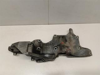 Кронштейн генератора SKODA Octavia RS (A5 1Z-) 2004-2013 2010 V133