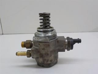 Насос (ТНВД) бензиновый Volkswagen Passat [B6] 2005-2010 2009 v131