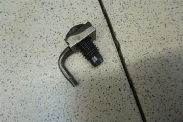 Форсунка масляная SKODA Octavia рест (A5 1Z-) 2004-2013 2009 v122