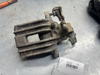 Суппорт тормозной задний левый Volkswagen Passat [B5] 1996-2000 1999 v106