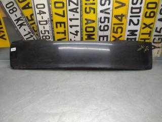 Запчасть накладка двери багажника Toyota Yaris Verso 1999-2005 v13