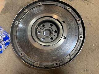 Маховик FORD C-MAX 2003-2010 2005 V140