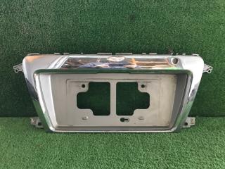 Накладка под номер задняя TOYOTA Grand Hiace