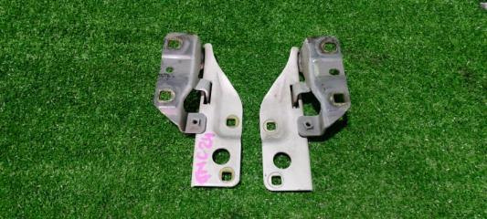 Запчасть петли капота передние NISSAN Serena