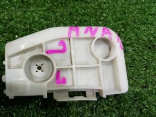 Запчасть крепление бампера заднее левое TOYOTA Mark X Zio