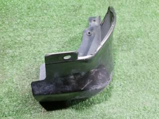 Запчасть брызговик передний правый NISSAN Fuga