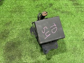 Фото запчасти блок предохранителей передний SUZUKI Escudo контрактная запчасть Запчасть блок предохранителей передний SUZUKI Escudo