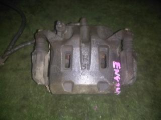 Запчасть суппорт передний правый NISSAN Cedric